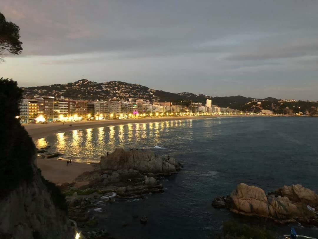 Apartaments Sant Pere リョレート・デ・マル エクステリア 写真